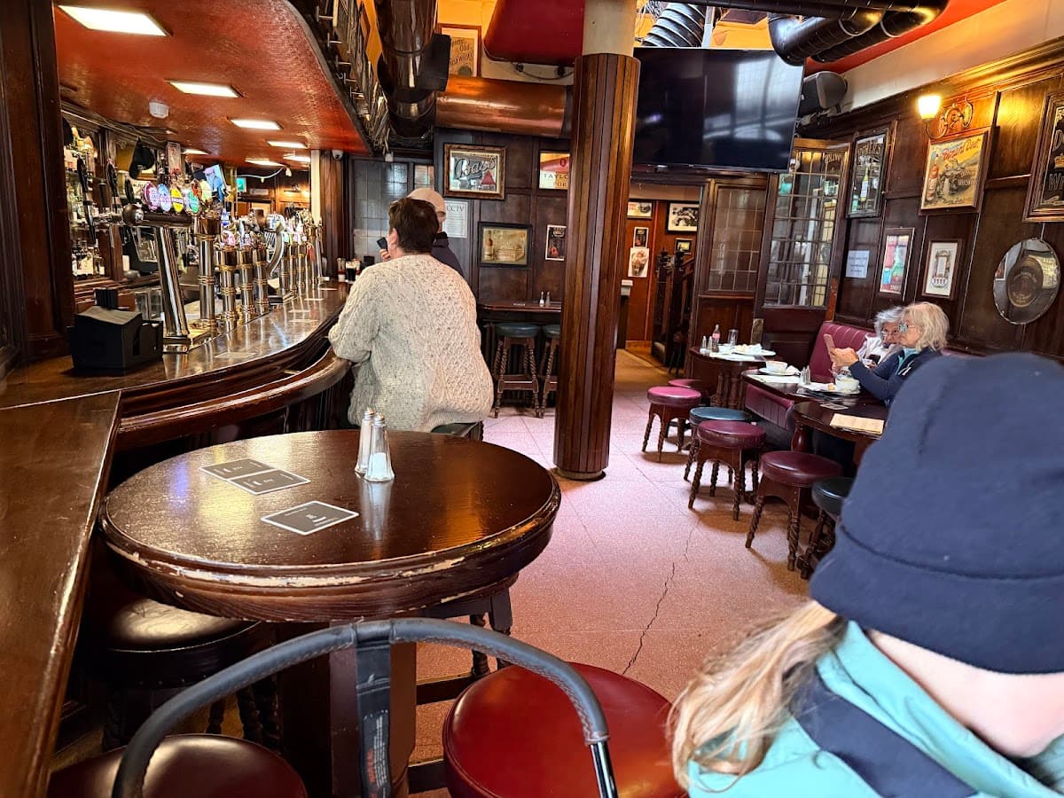 O'Neills Pub & Kitchen