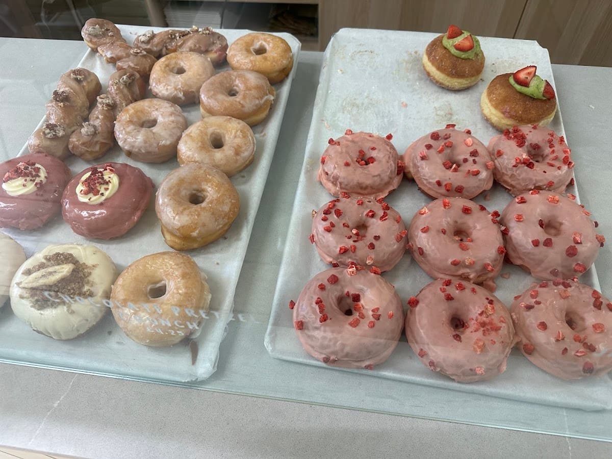SAY Doughnuts Hitchin
