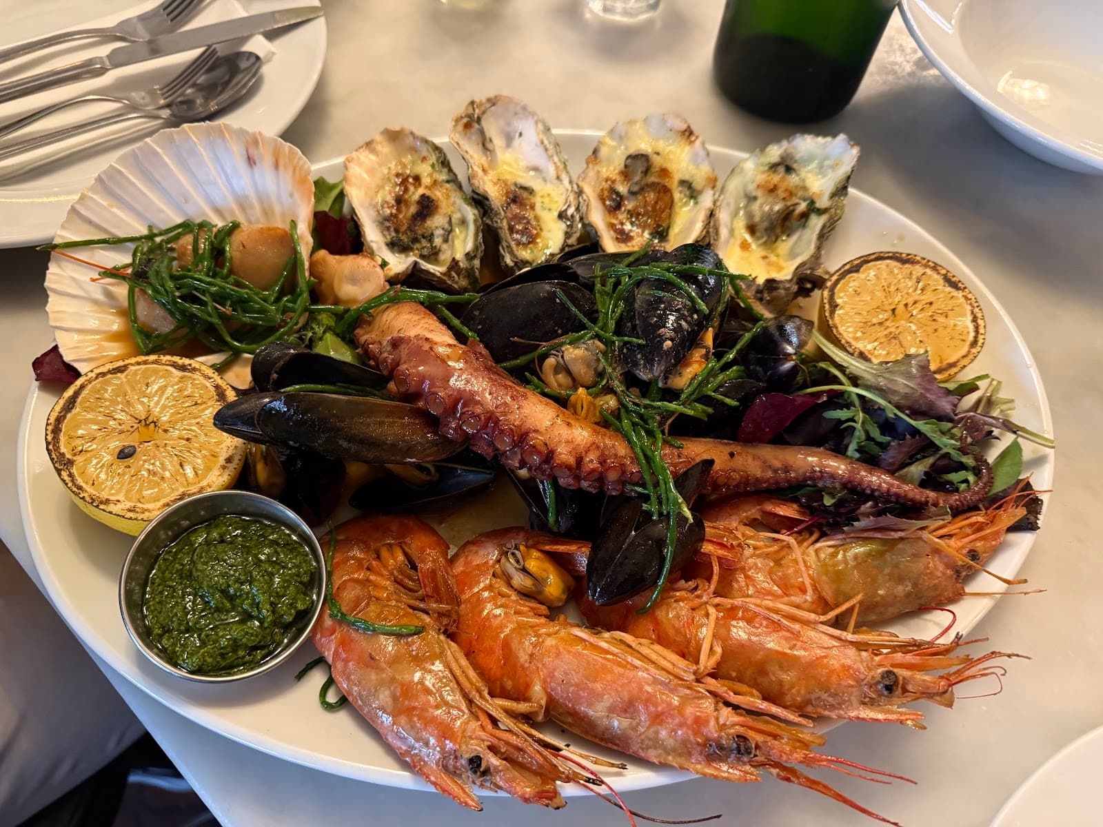 Riddle & Finns The Lanes