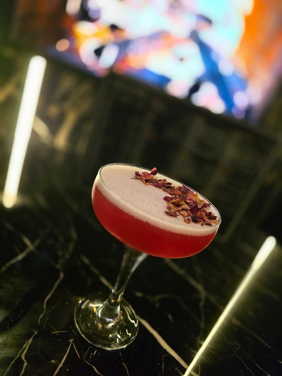 Eclipse - Cocktails & Shisha