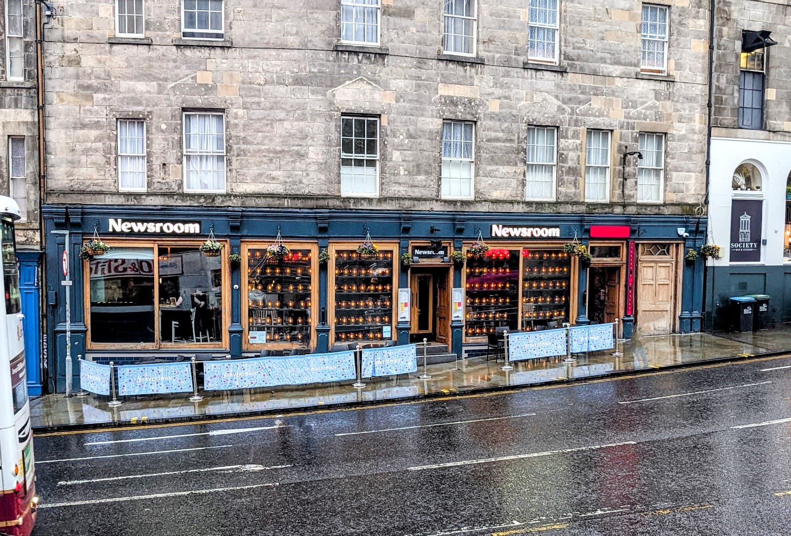 The Newsroom Bar & Eatery