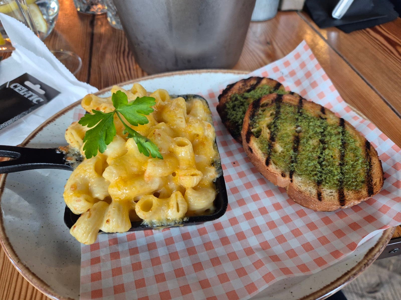 The Newsroom Bar & Eatery