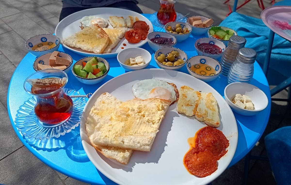 Bell’s Cafe