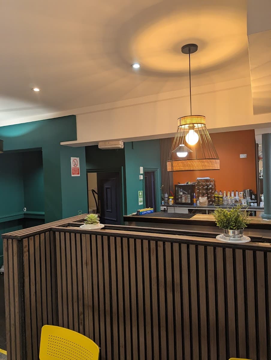 Ariri Restaurant and Bar