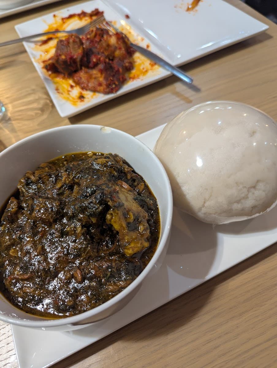 Ariri Restaurant and Bar