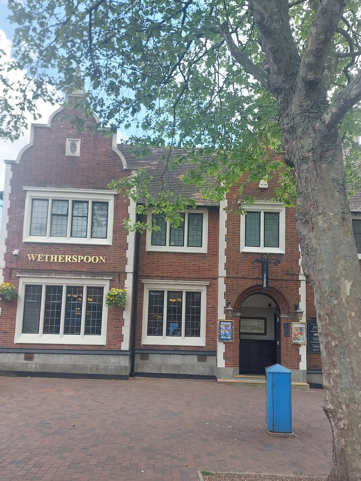 The Cricketers - JD Wetherspoon