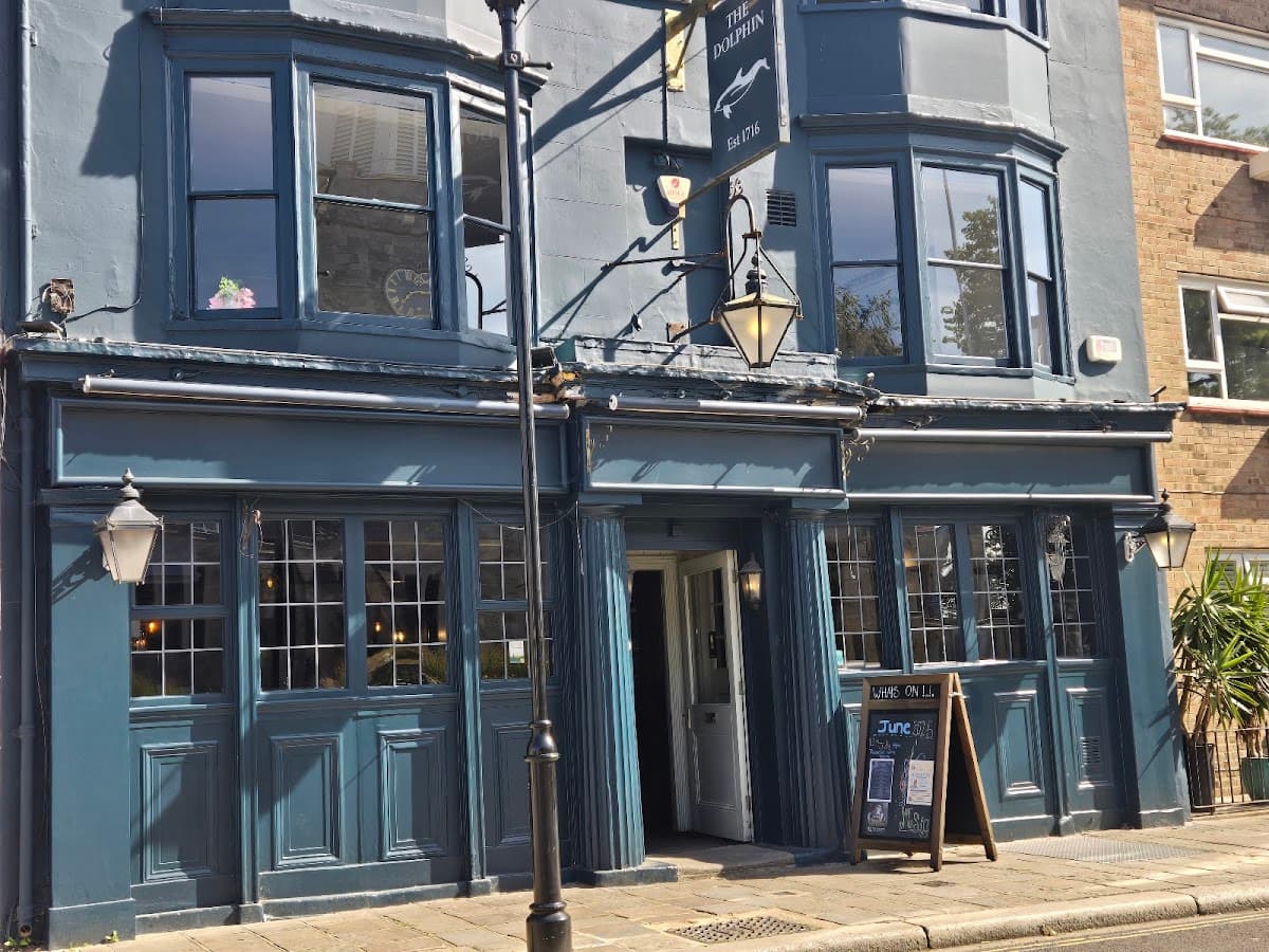 The Dolphin Pub & Kitchen