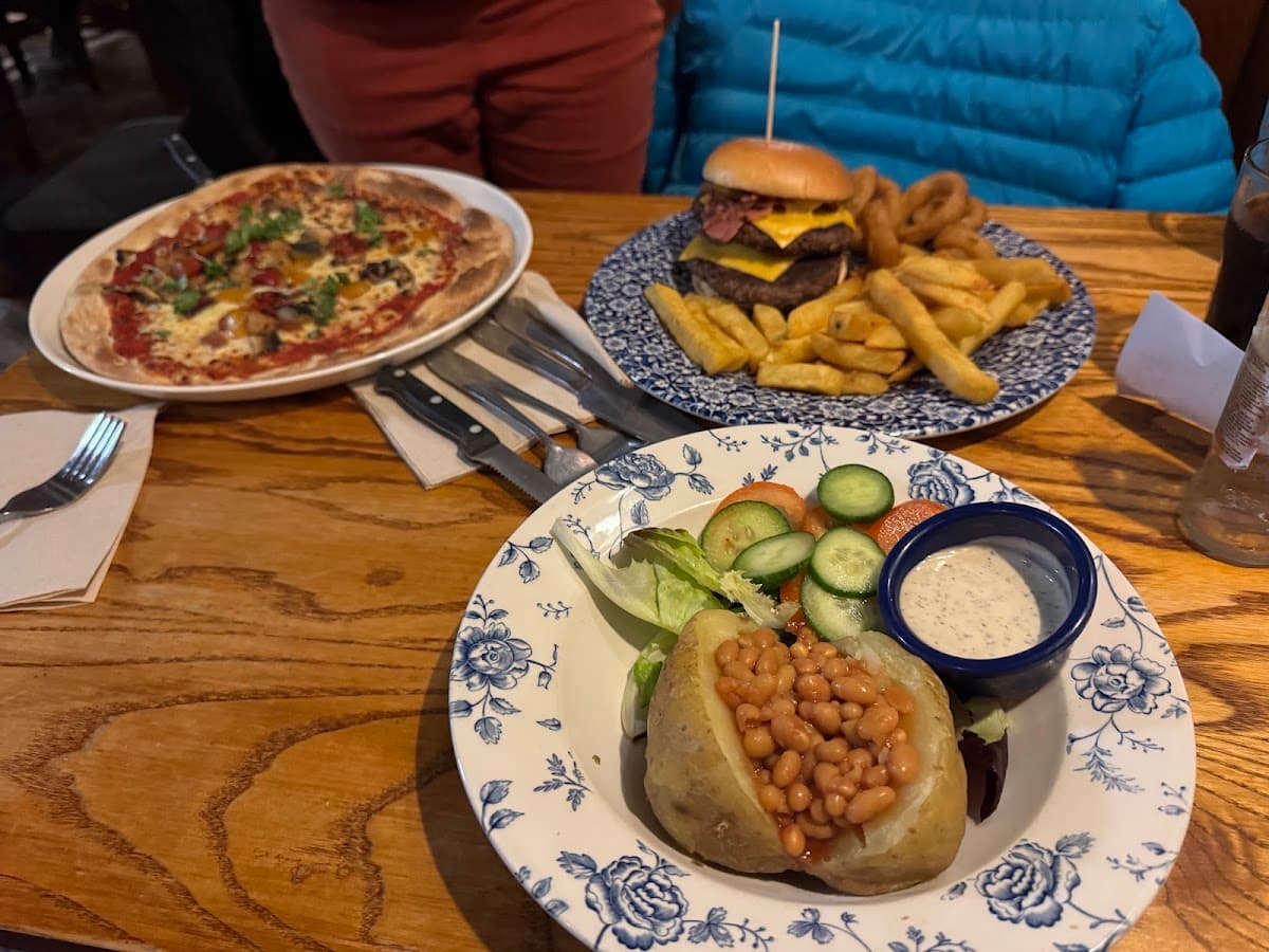 The Thomas Lloyd - JD Wetherspoon