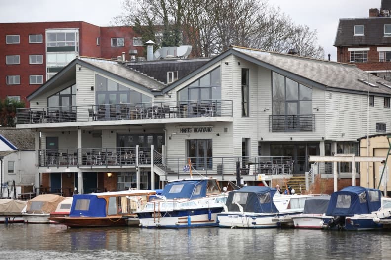 Harts Boatyard Surbiton