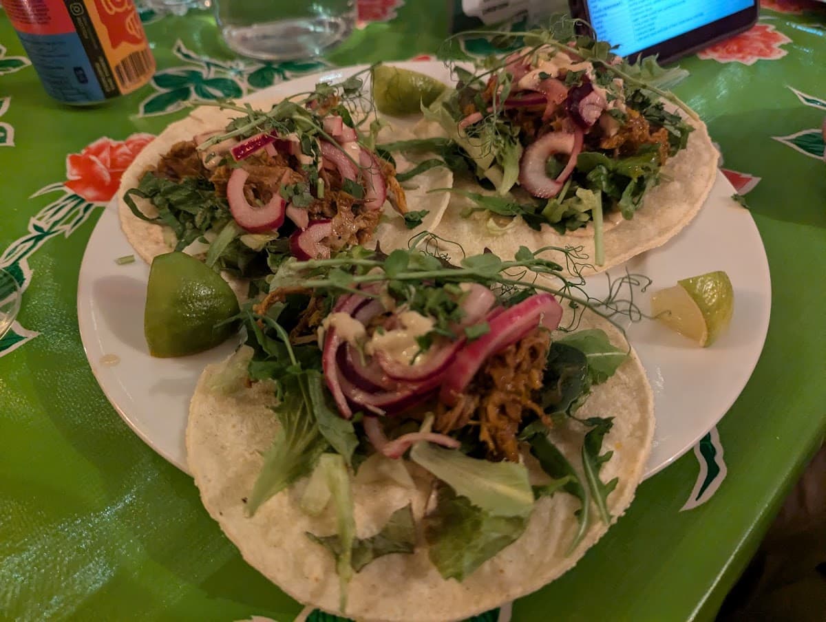 Salsa Viva Cantina