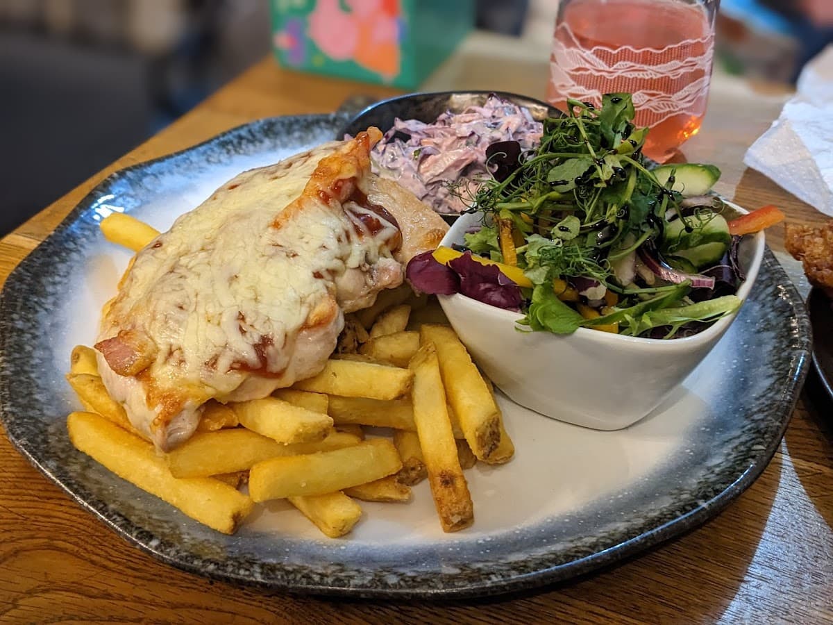 The Queens Arms