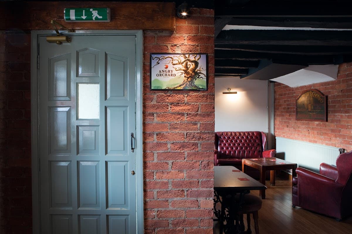 The Coach & Horses