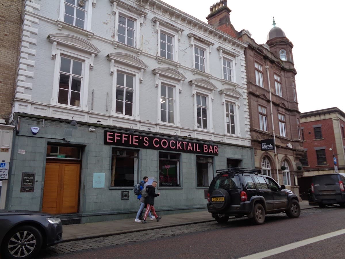 Effie's Cocktail Bar