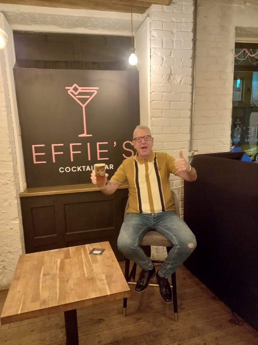 Effie's Cocktail Bar