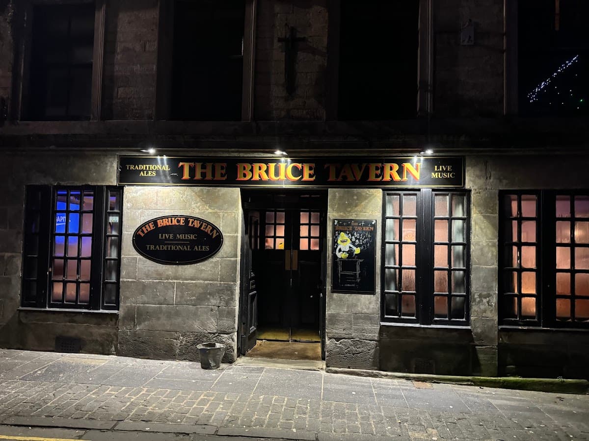 Bruce Tavern