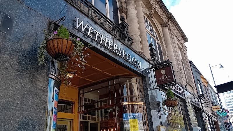 The Berkeley - JD Wetherspoon