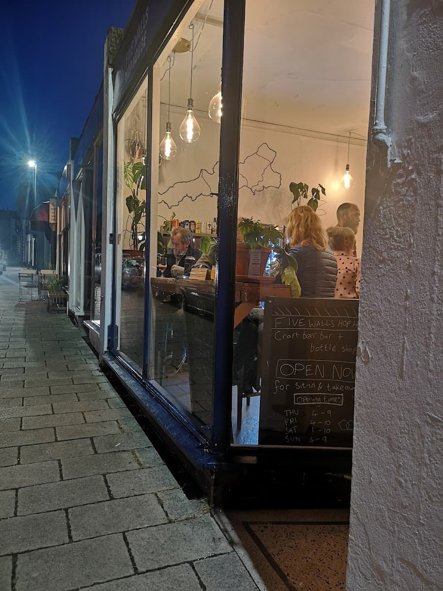 Five Walls Hop House