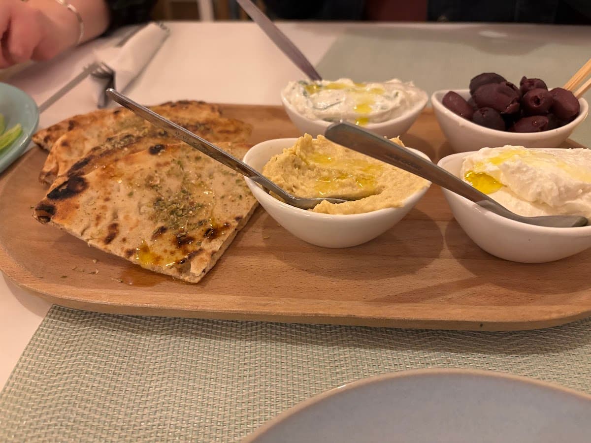 Eléa Greek Grill