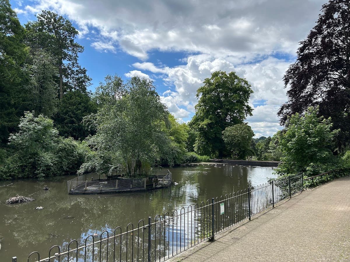 Church House Gardens