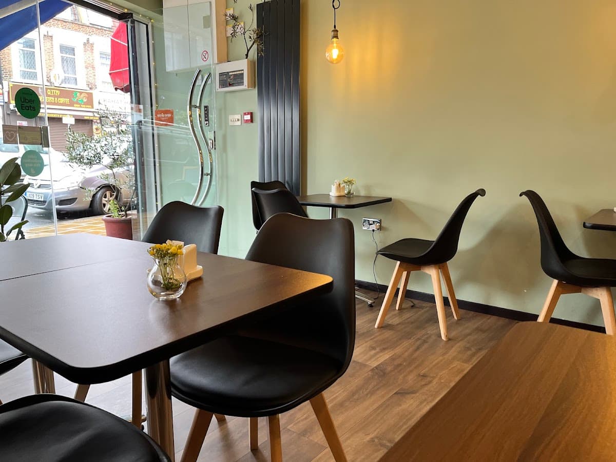 Koli's Bar & Restaurant