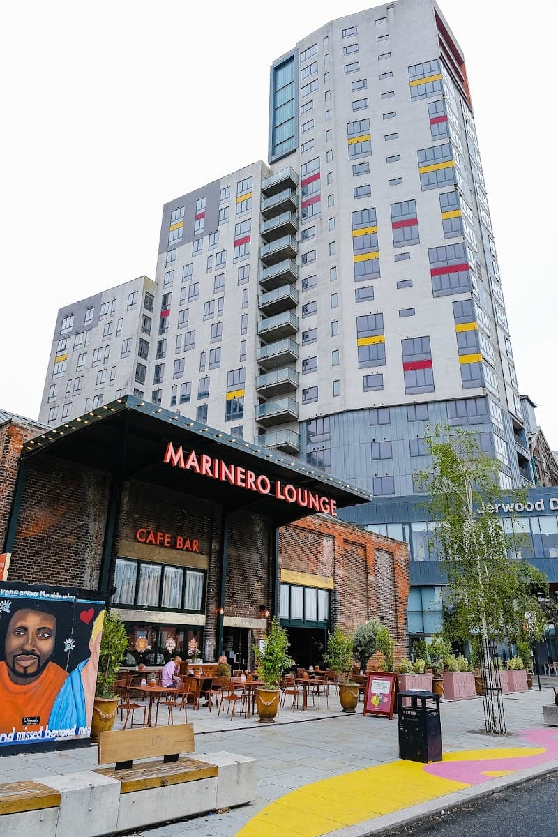 Marinero Lounge