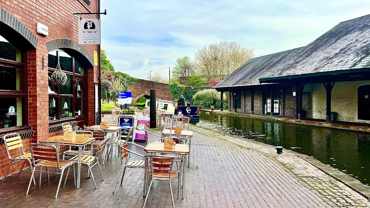 Playwrights Cafe - Coventry Canal Basin