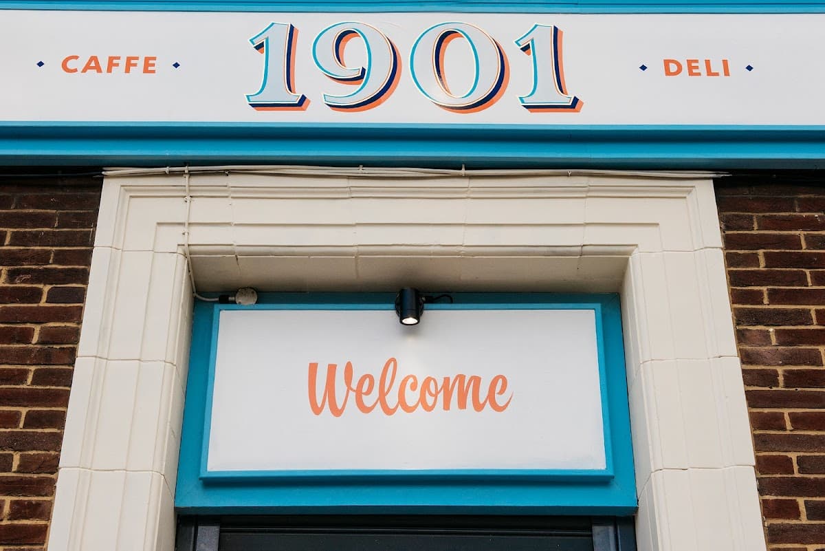 Caffe 1901 Deli, Manors