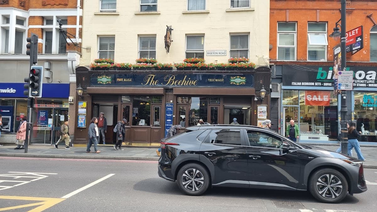 The Beehive - JD Wetherspoon
