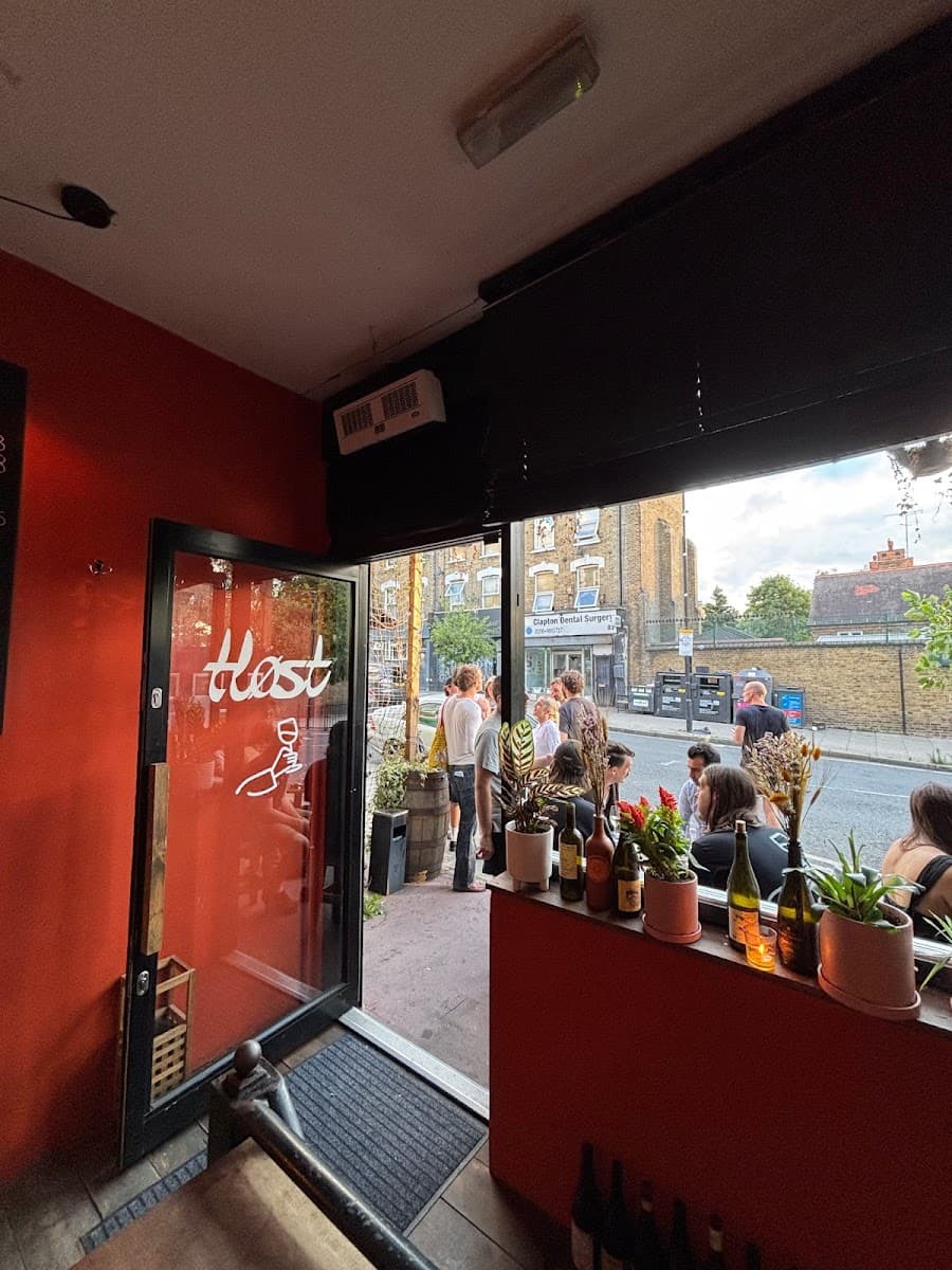 HΓΈst Wine Bar