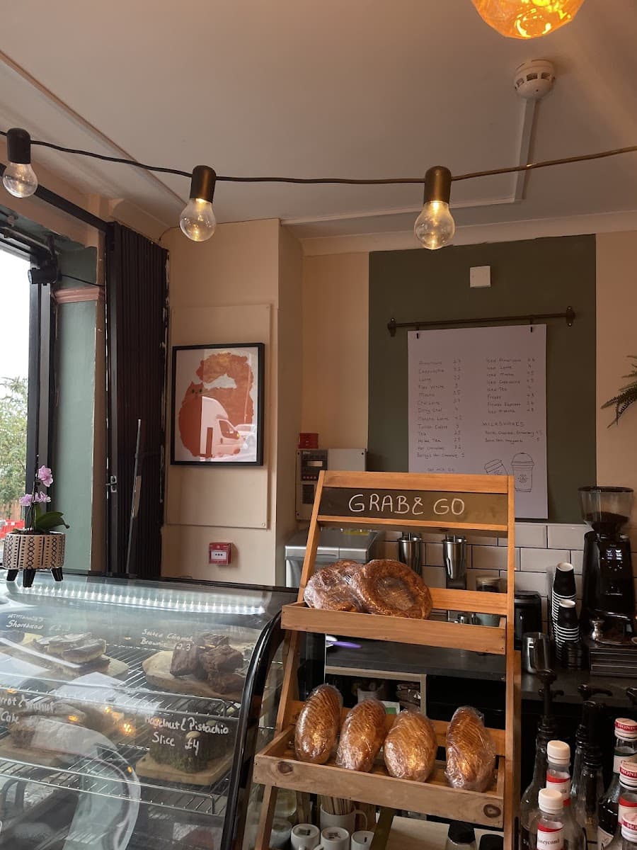 Mog's Cafe