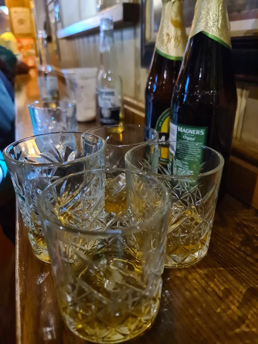 The Harp Bar