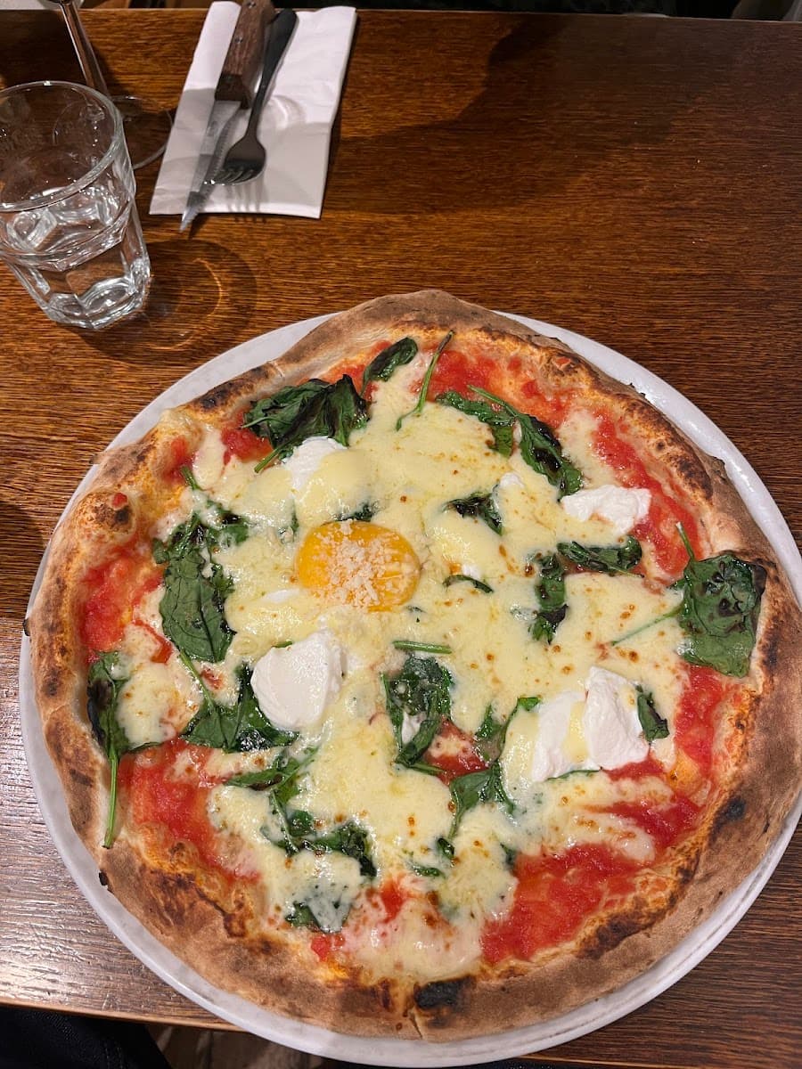 Ches’ Trattoria