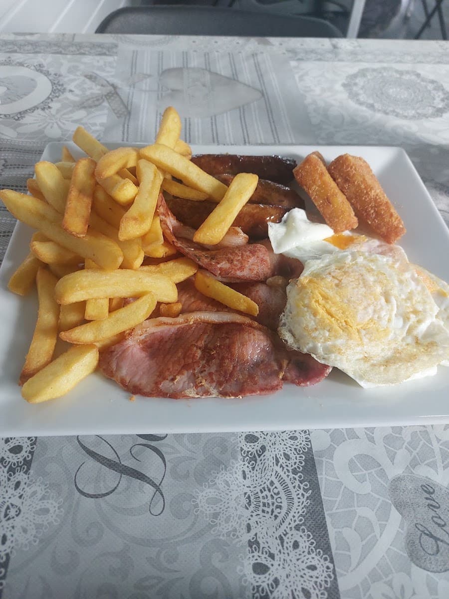 Claire’s Café