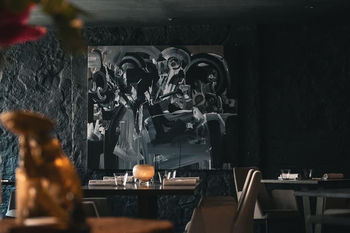 Avery Restaurant