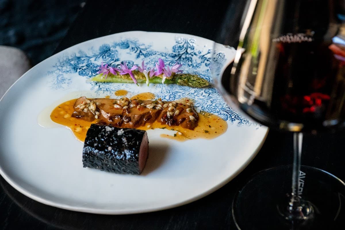 Avery Restaurant