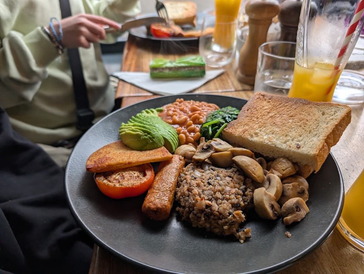 Tibo Bistro