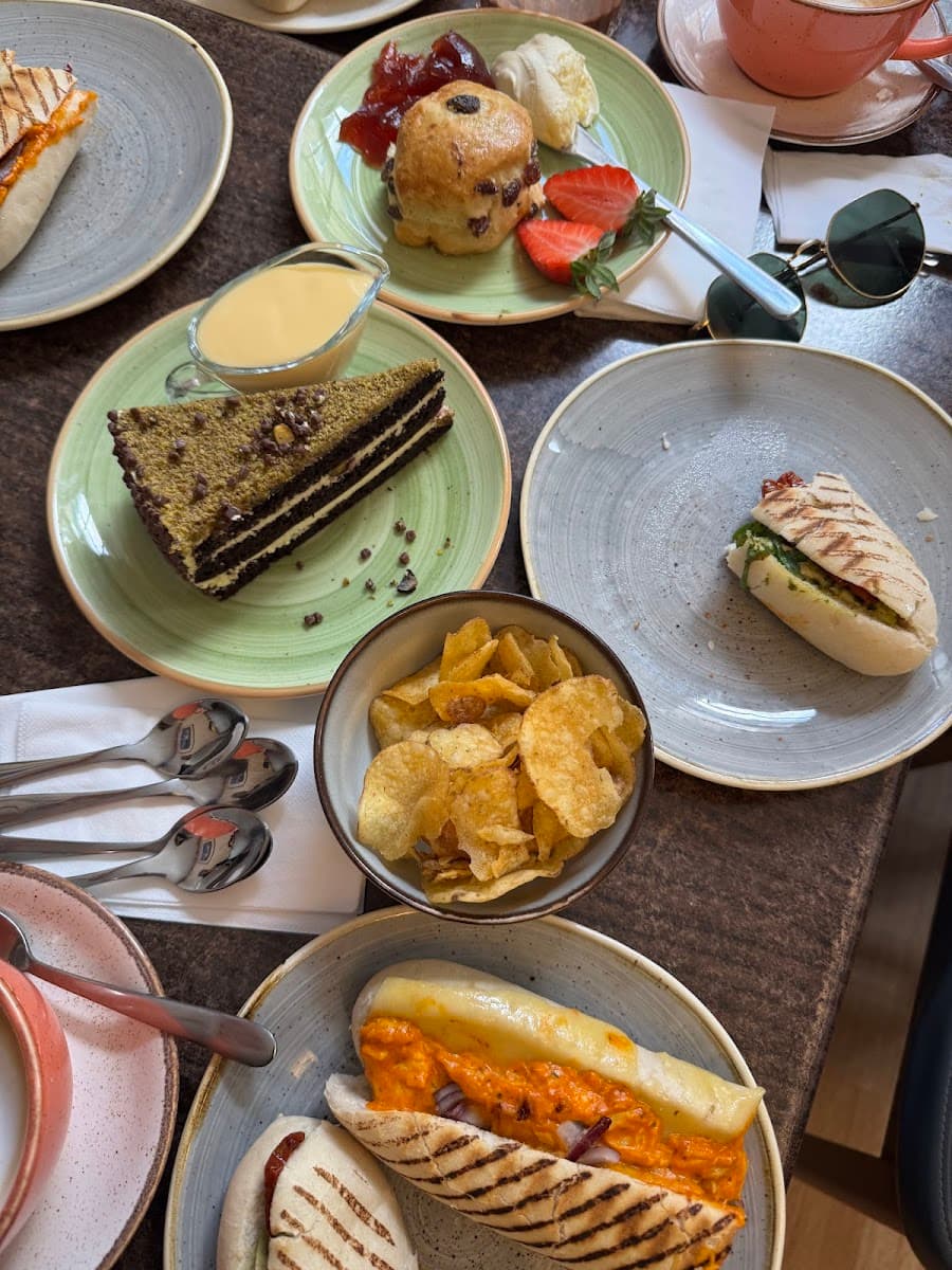 Monsoon Cafe - Greenwich