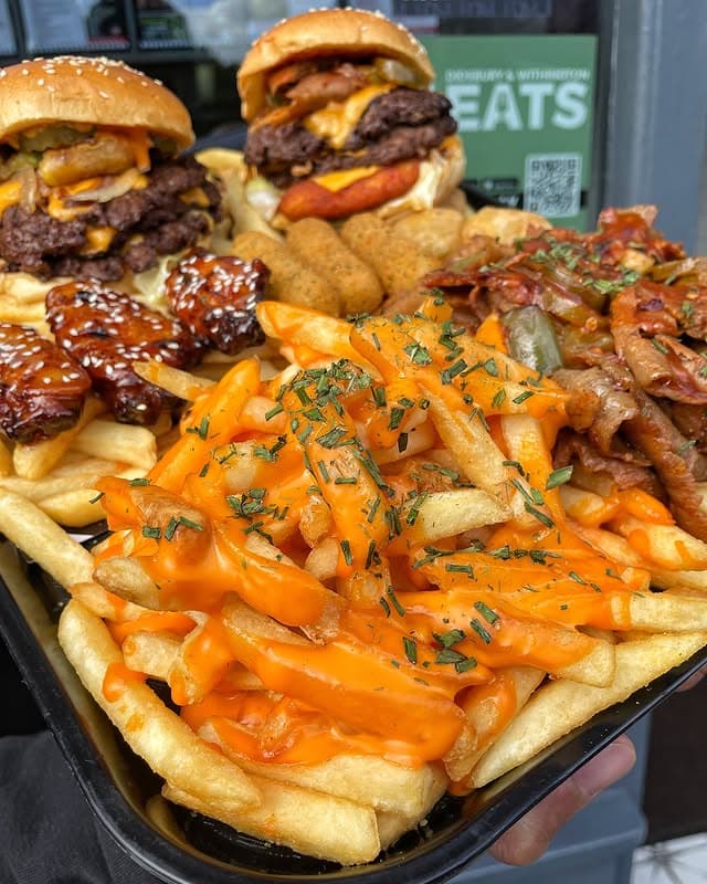 Hollywood Burgers & Shakes (Manchester) حلال