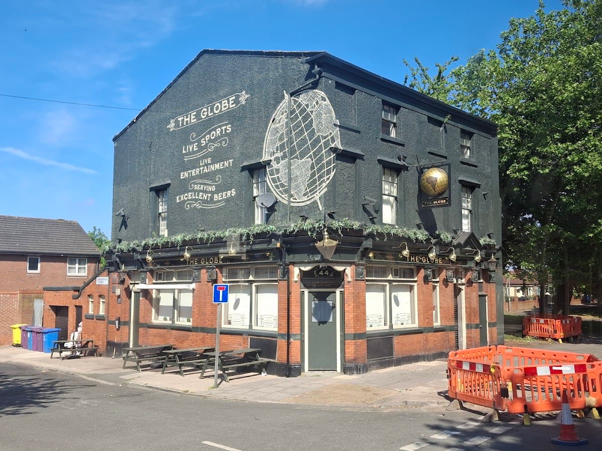 The Globe On Park Road