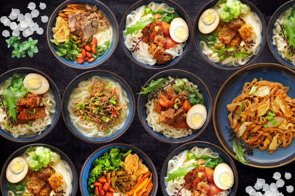 Noodle Rumen Vietnamese Chinese food delivery