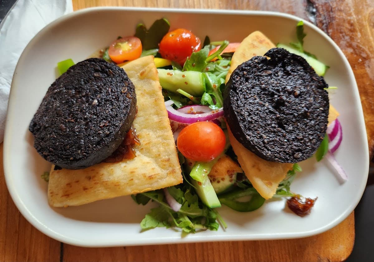 The Lock Inn