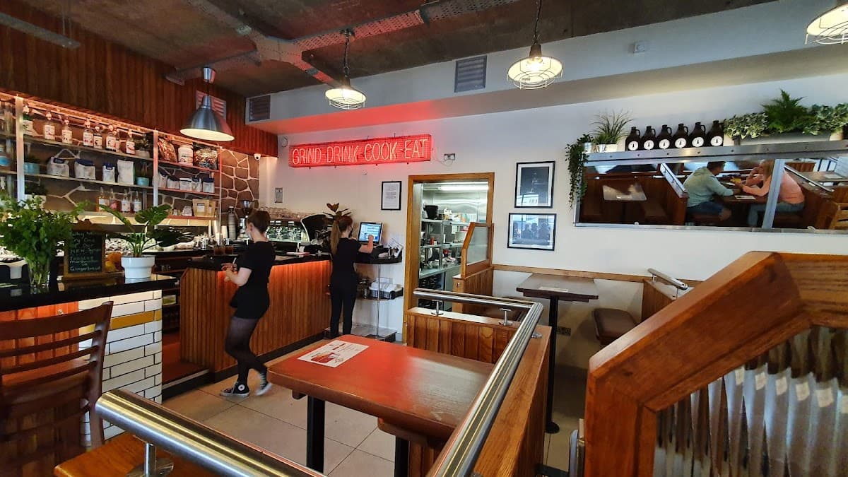The Growler Taphouse & Kitchen