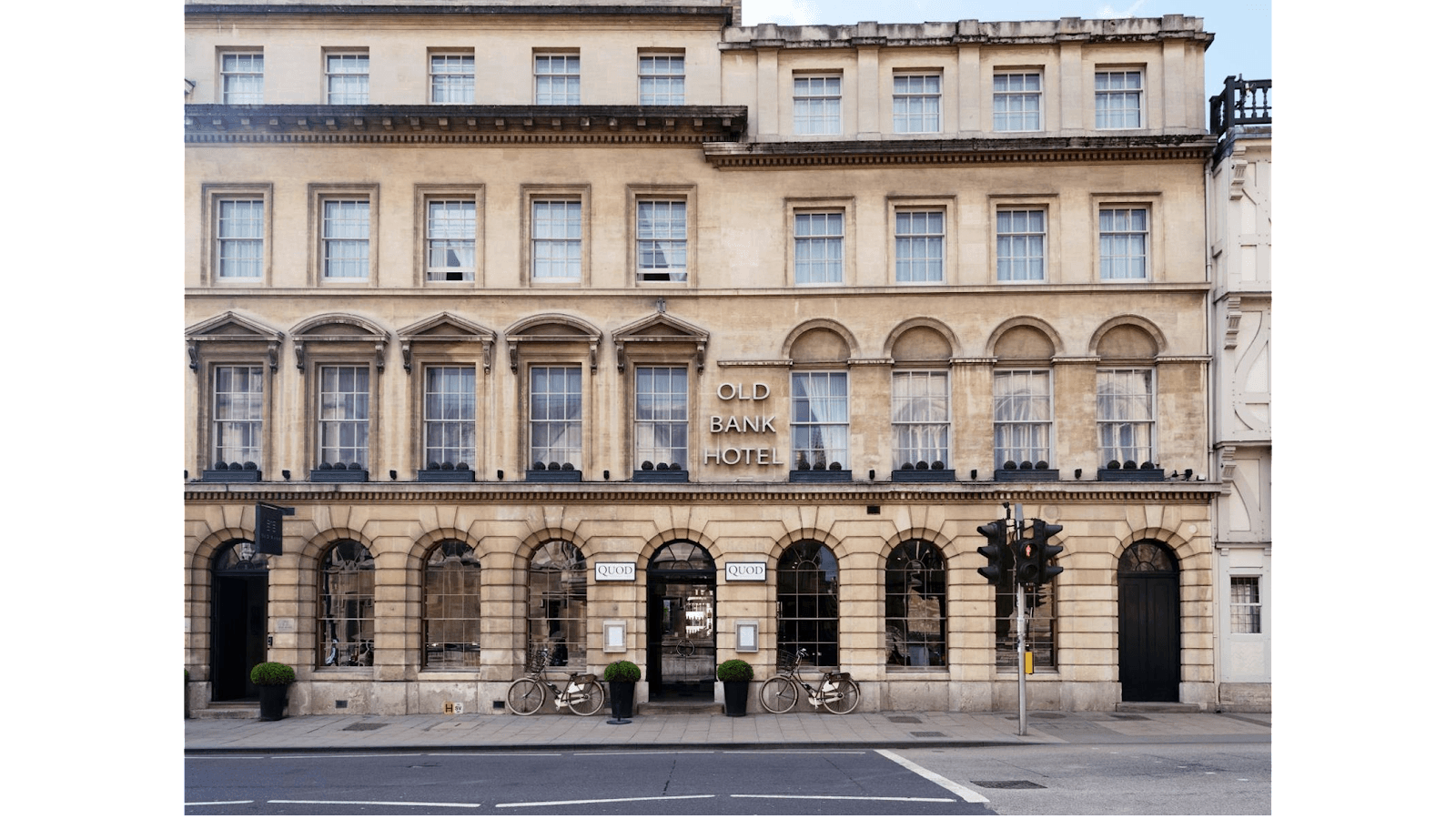 Quod Restaurant & Bar