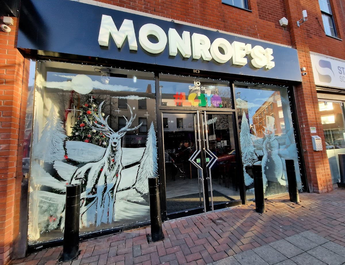 Monroe's Bar