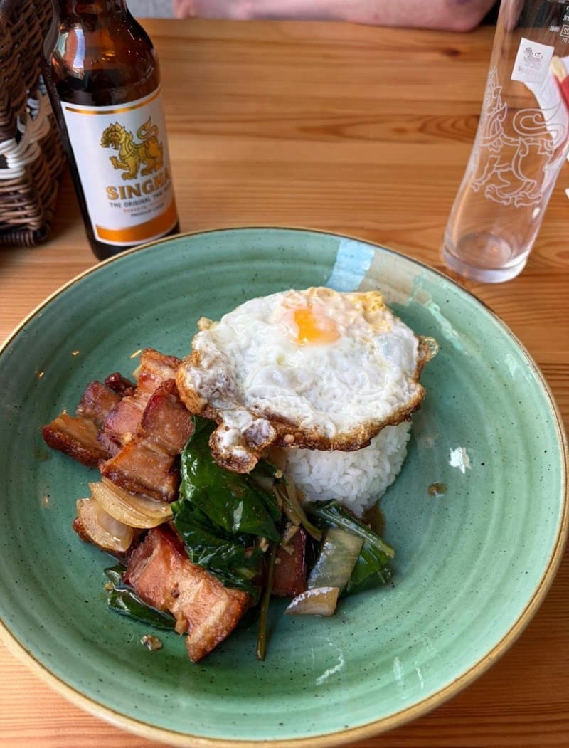 Siam Smiles Thai Restaurant