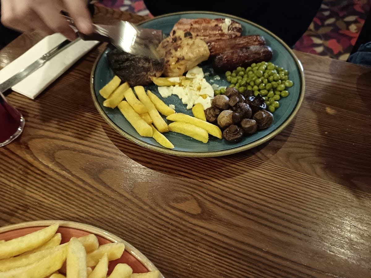 Woodfield Farm - Farmhouse Inns