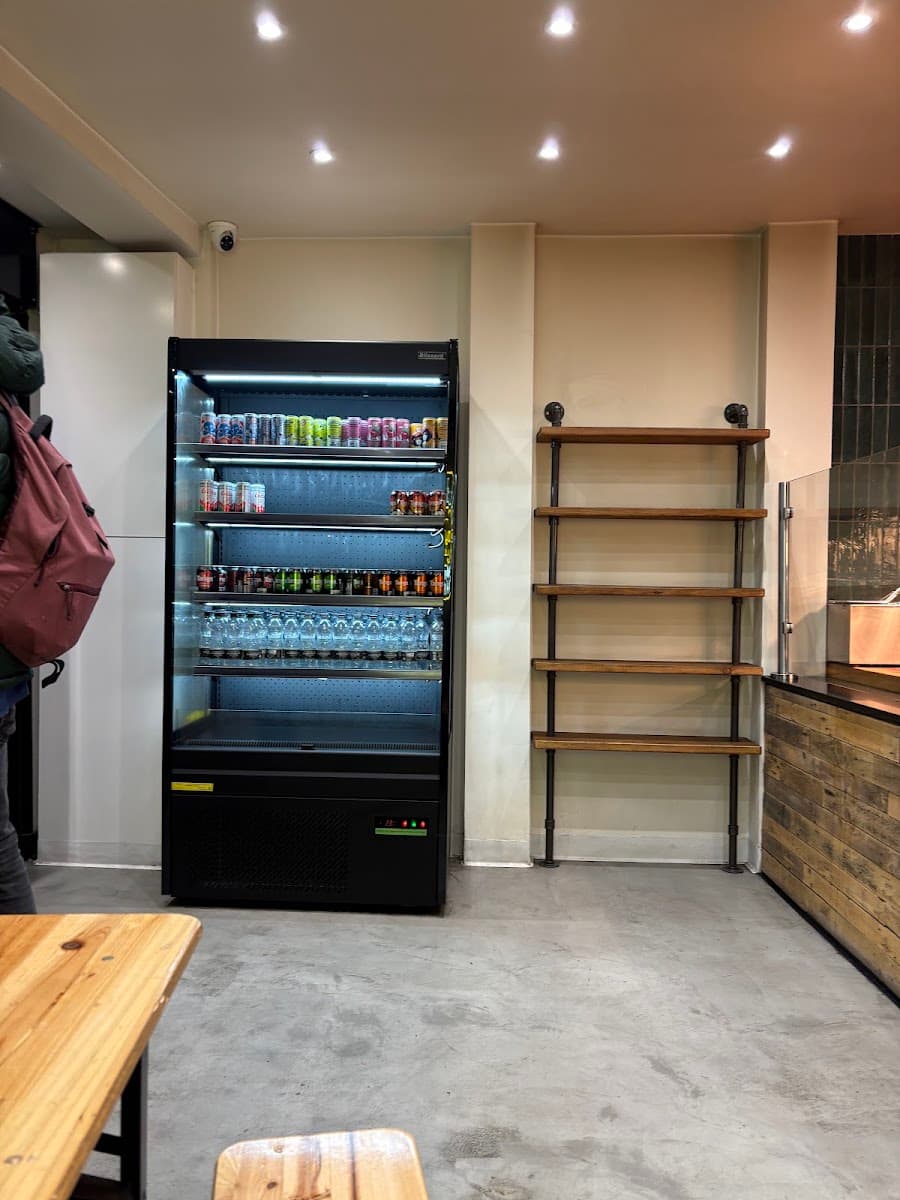 Smoke&Bones | Walthamstow