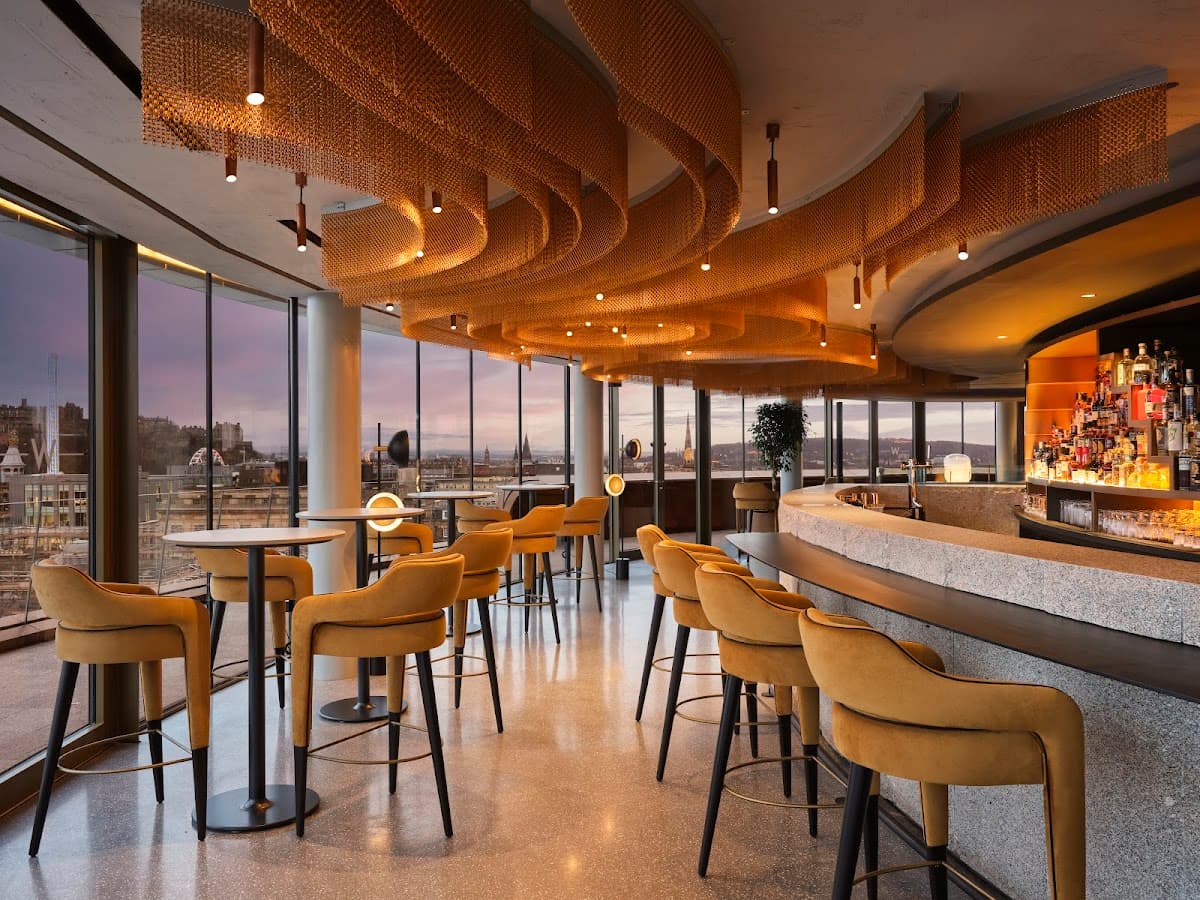 W Lounge