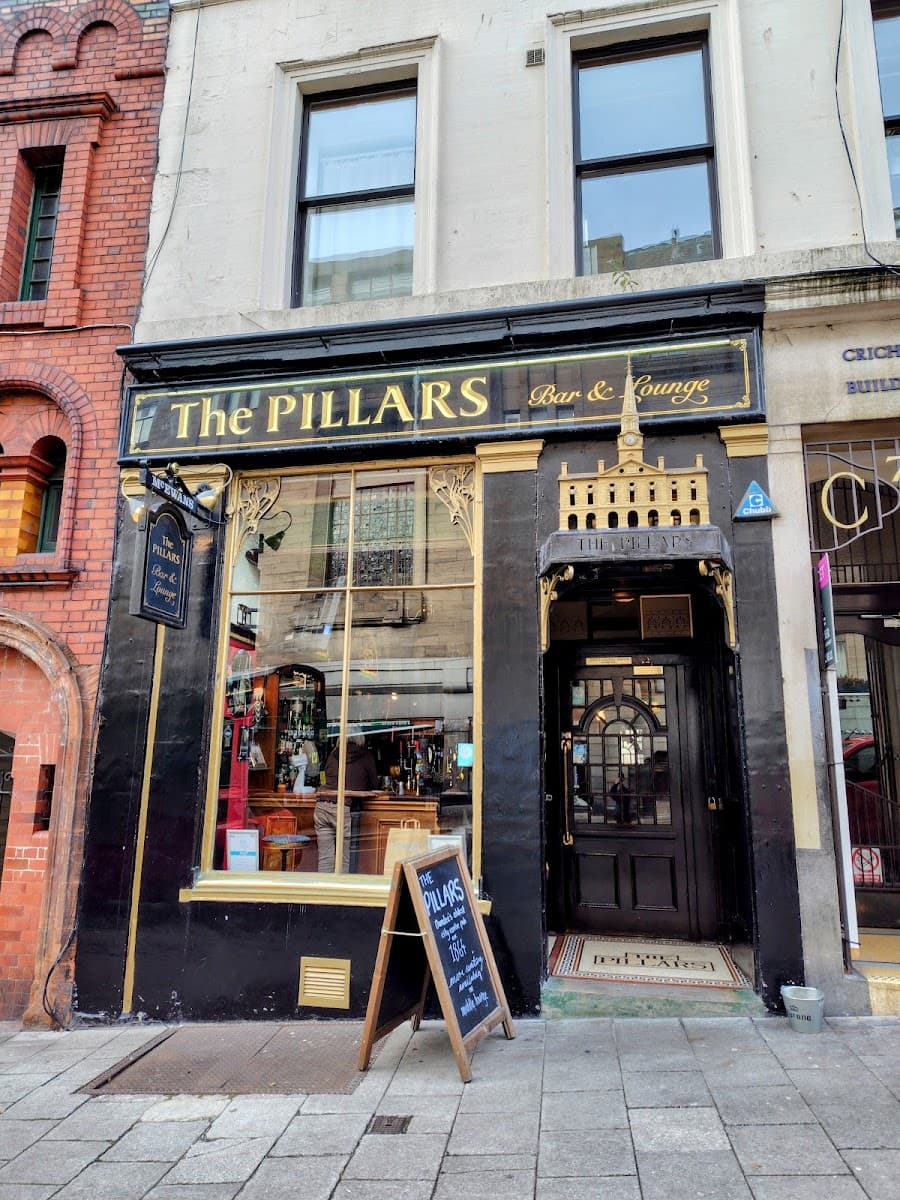 The Pillars Bar & Lounge