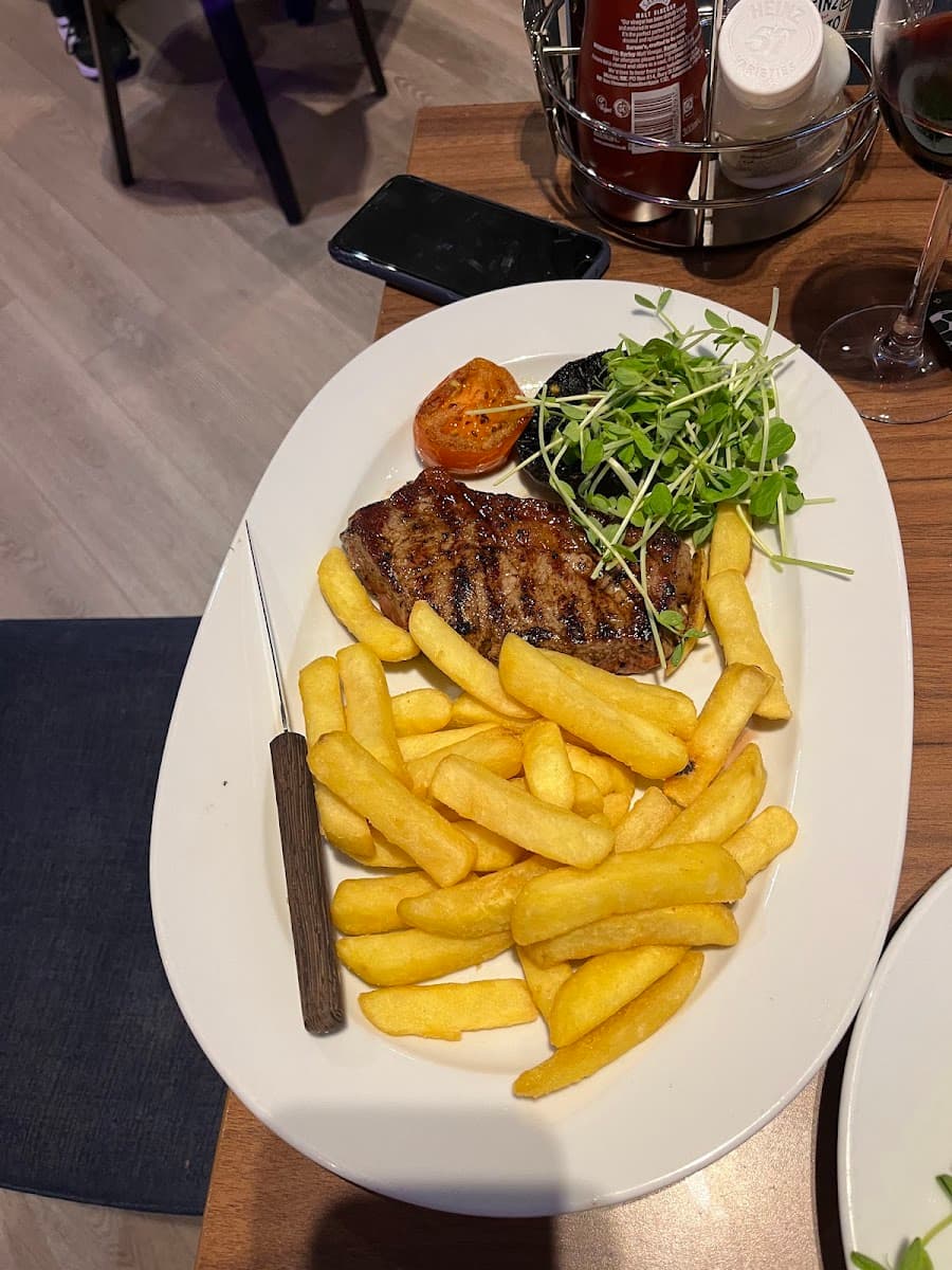 Pub & Grill Swansea